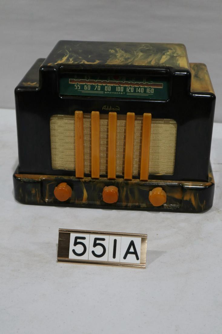 Excellent Addison Catalin Radio (1 of 2)