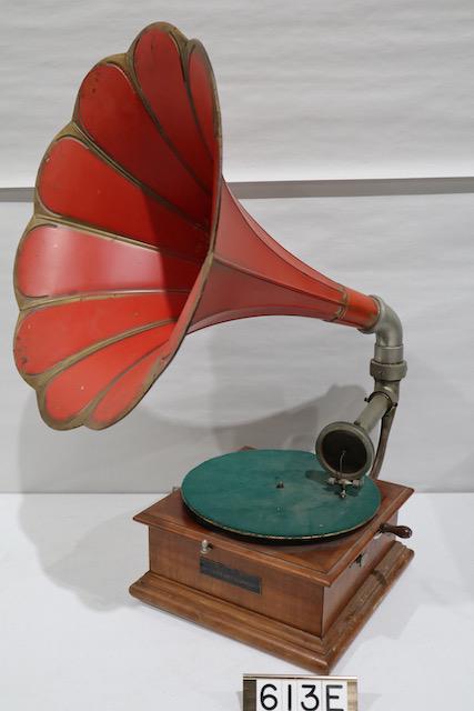 Pathe Rear Mount Disc Phonograph (1 of 3)