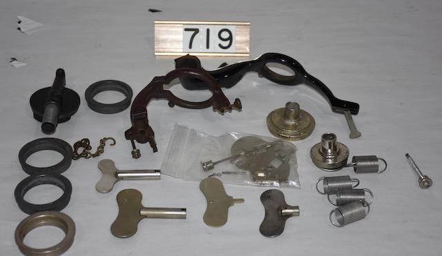 Group of Phonograph Items (1 of 1)