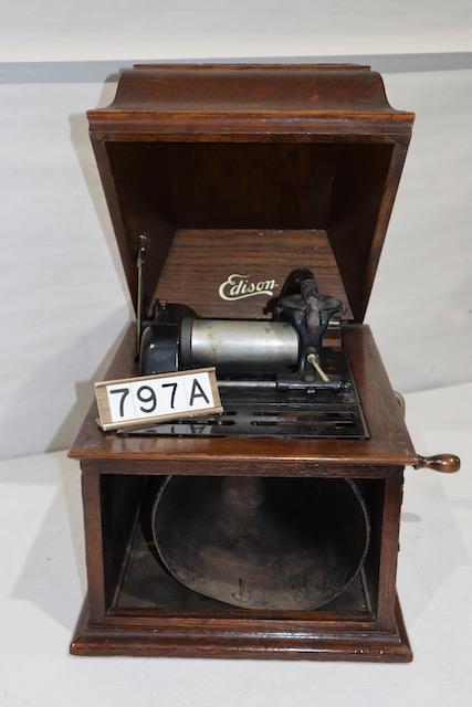Edison Amberola 30 Cylinder Phonograph: Oak case. Some veneer chipping on lid. Complete with reproducer and crank, no front grill. Veneer loss on cabinet