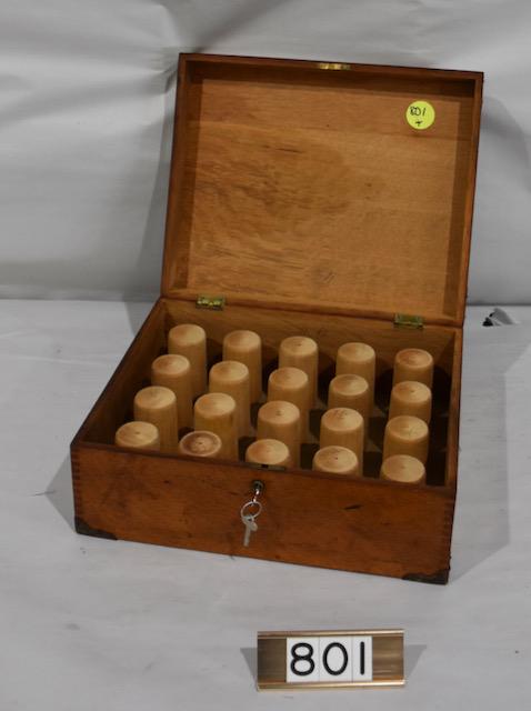 Good Oak Cylinder Record Carrying Box (1 of 2)
