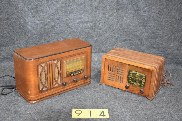Silvertone and Zenith Radio's (1 of 2)