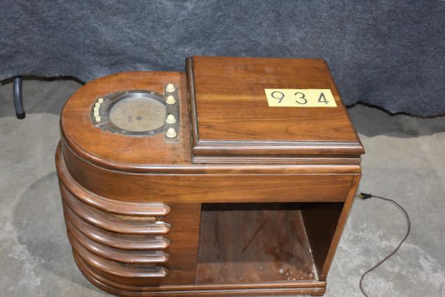Zenith Chair Side Radio (1 of 5)