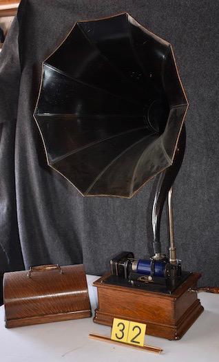 Edison Standard Phonograph (1 of 1)