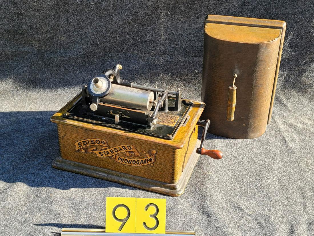 Edison Standard Cylinder Phonograph (1 of 1)