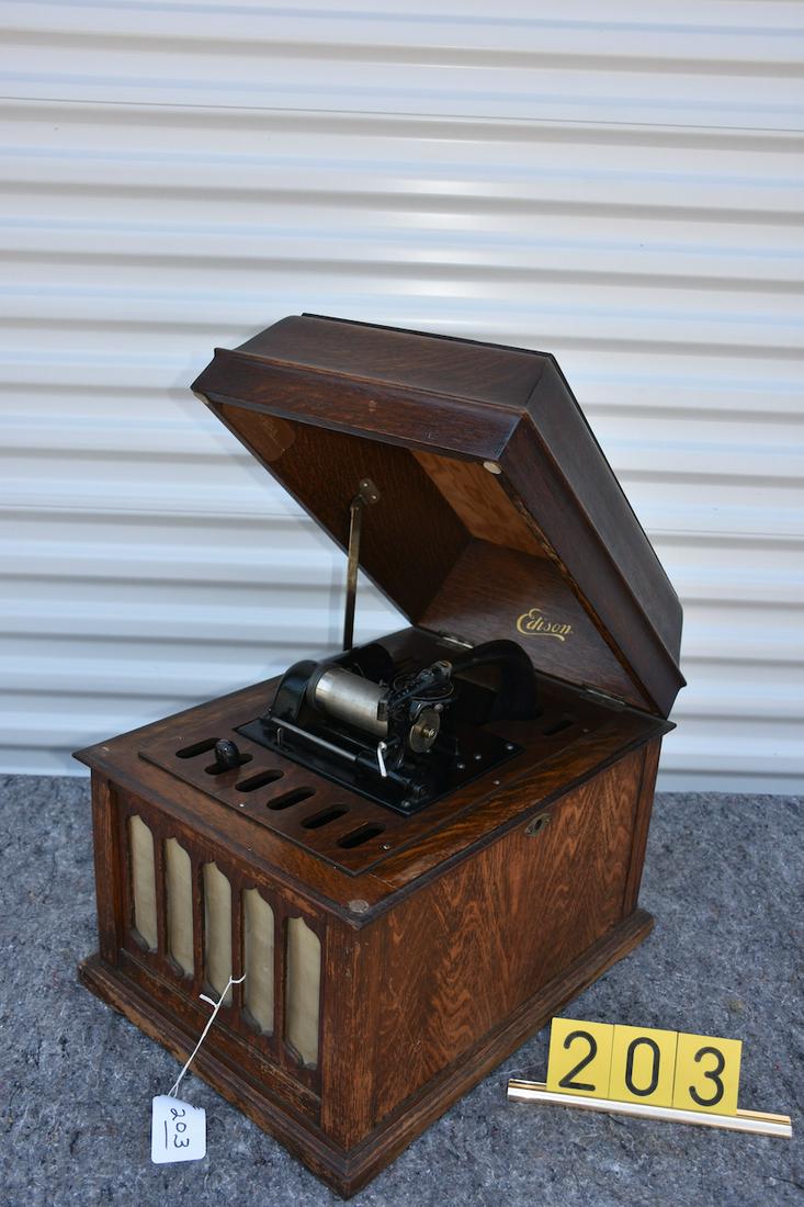 Edison Amberola 50 Cylinder Phonograph (1 of 2)