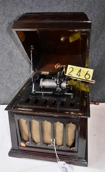 Edison Amberola 50 Cylinder Phonograph (1 of 1)
