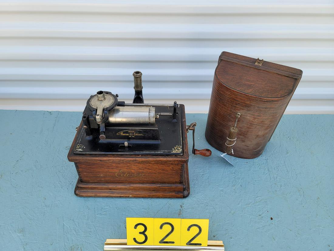 Edison Fireside Cylinder Phonograph (1 of 1)