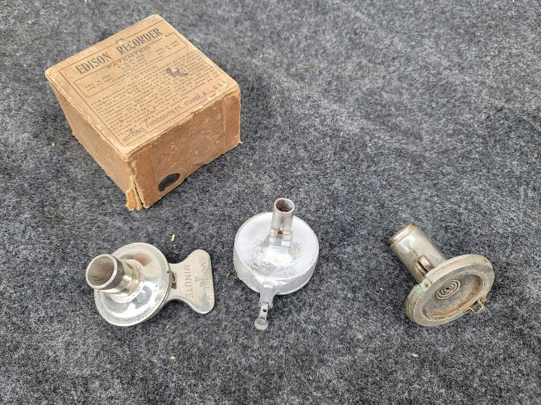 2 Reproducer Boxes and 3 Parts Reproducers (1 of 1)