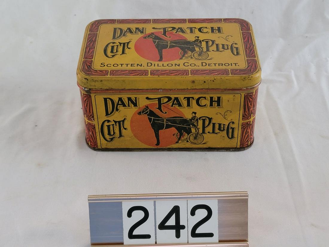 Dan Patch Cut Plug Tobacco Tin (1 of 1)