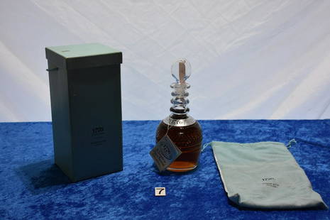 1776 Seagram Decanter, Tiffany & Company: Unopened Crystal decanter in original box