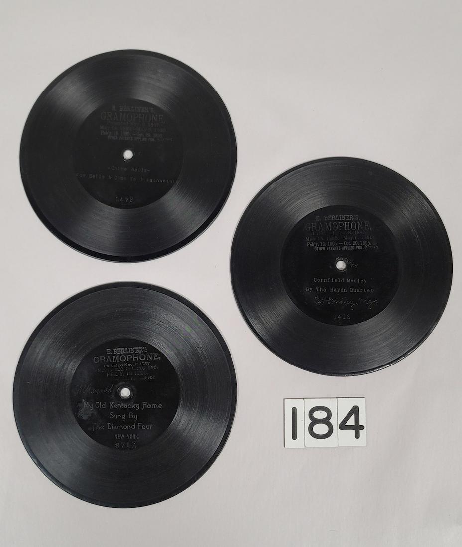 3 Berliner 7" Disc Records (1 of 4)