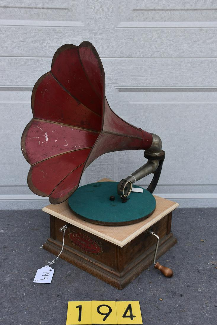 Standard Model A Disc Phonograph (1 of 1)