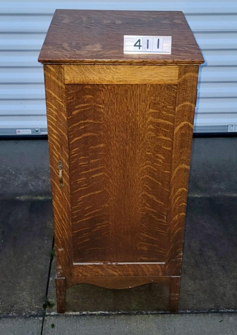 Single Door Oak Record Cabinet (1 of 2)