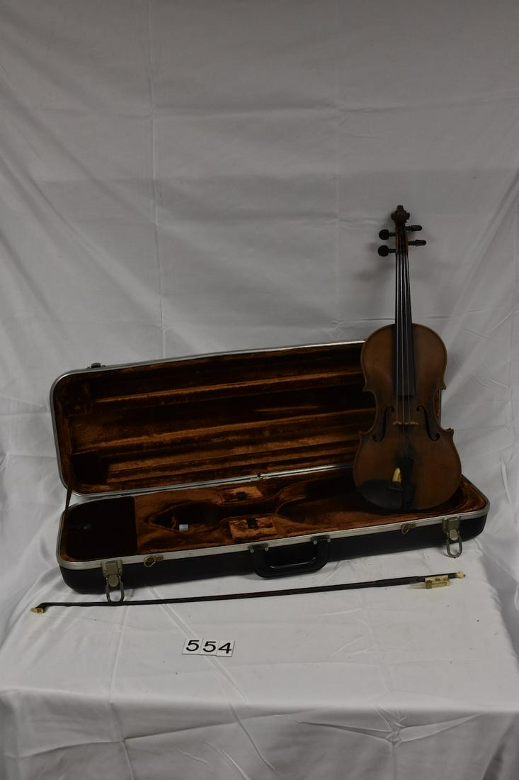 Wooden Violin with bow (1 of 3)