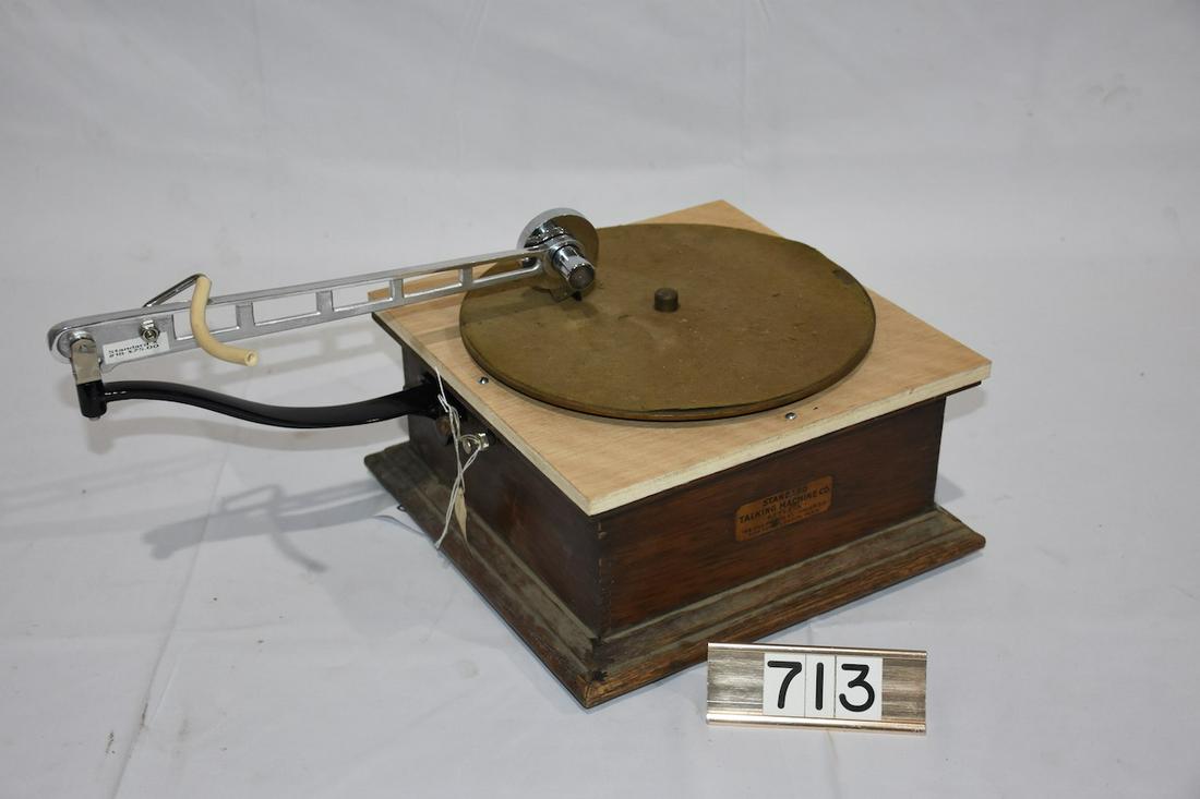 Standard Model X Disc Phonograph (1 of 2)