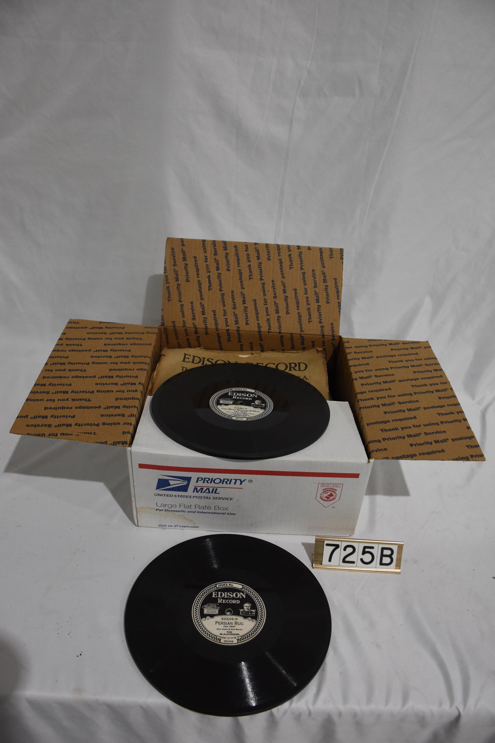 Group of Edison Diamond Disc Records (1 of 1)