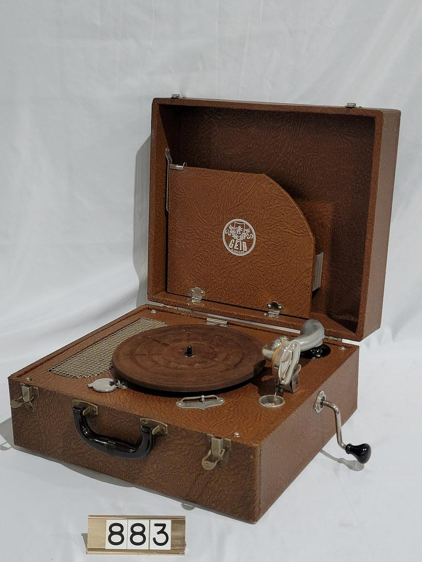Geib Suitcase Portable Phonograph (1 of 1)
