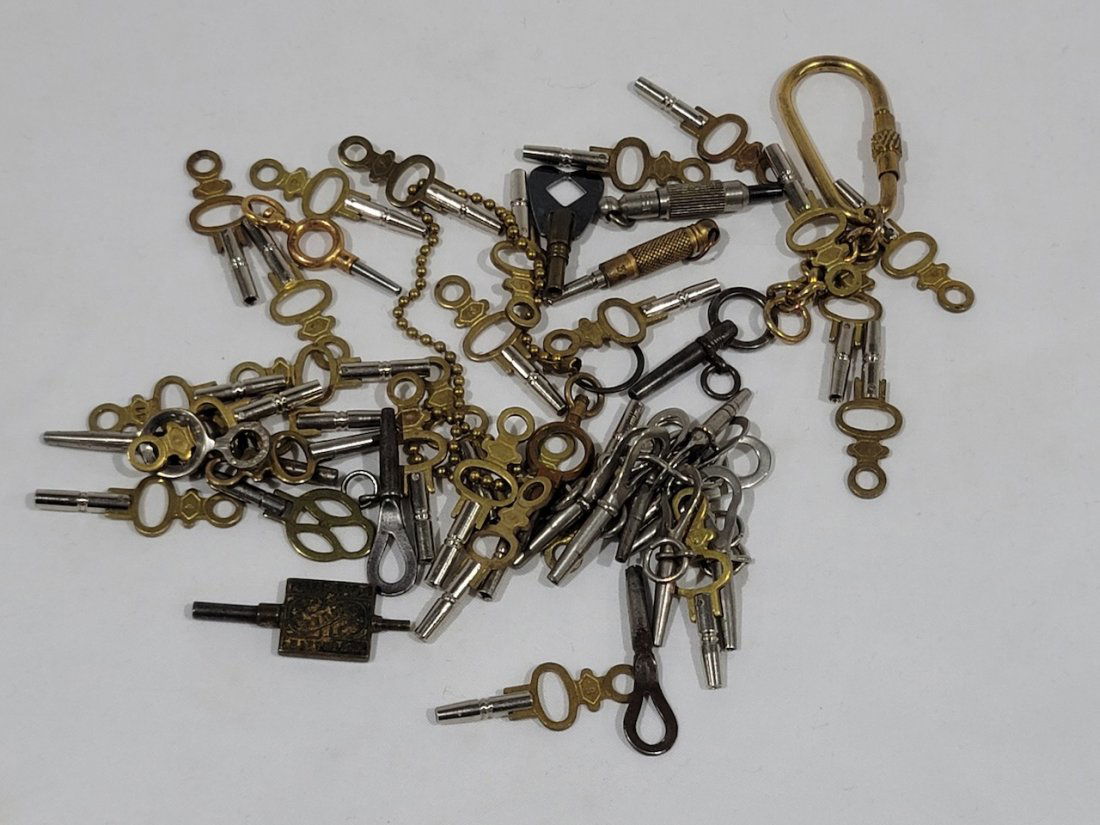 A group of pocket watch keys (1 of 1)