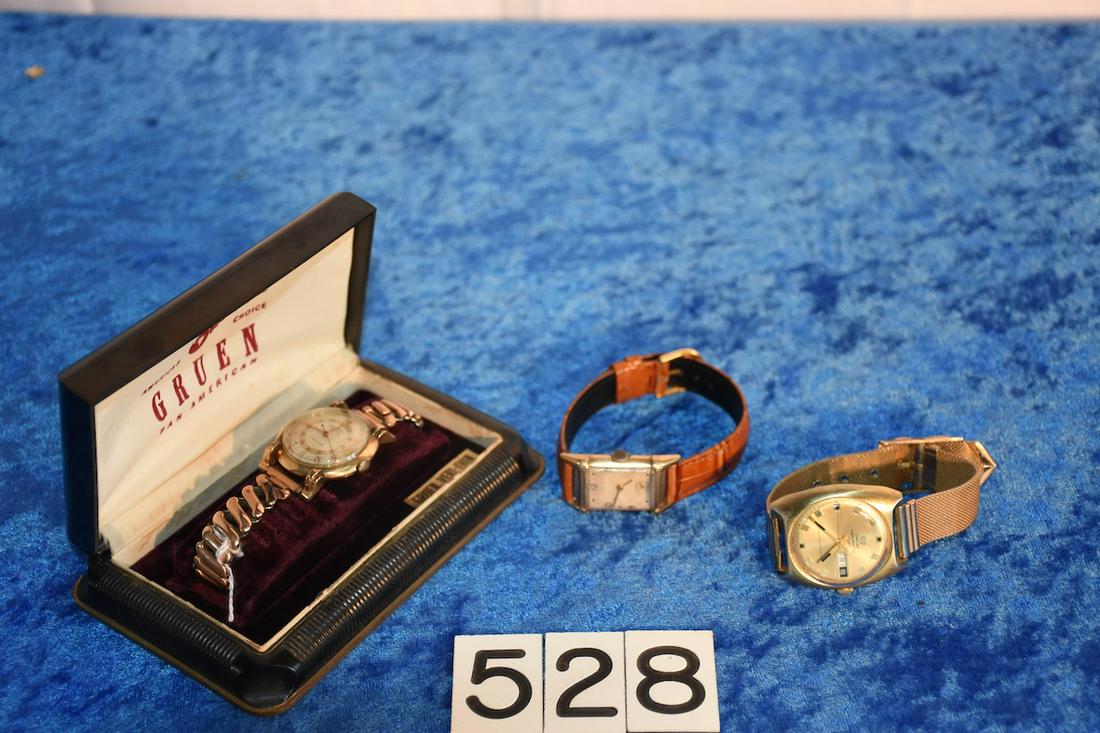 3 Men's Wrist Watches (1 of 3)