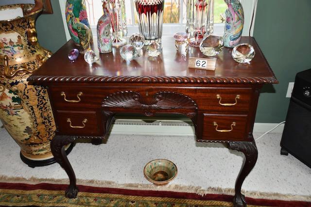 Chippendale Style Desk or vanity (1 of 1)