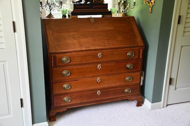 Drop front Early Secretary (1 of 2)