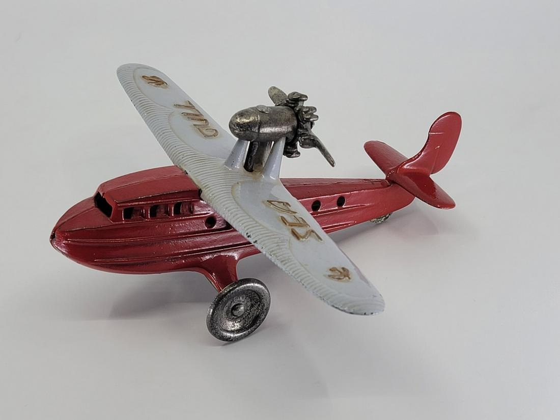 Kilgore "Sea Gull" Cast Iron Toy Airplane (1 of 4)