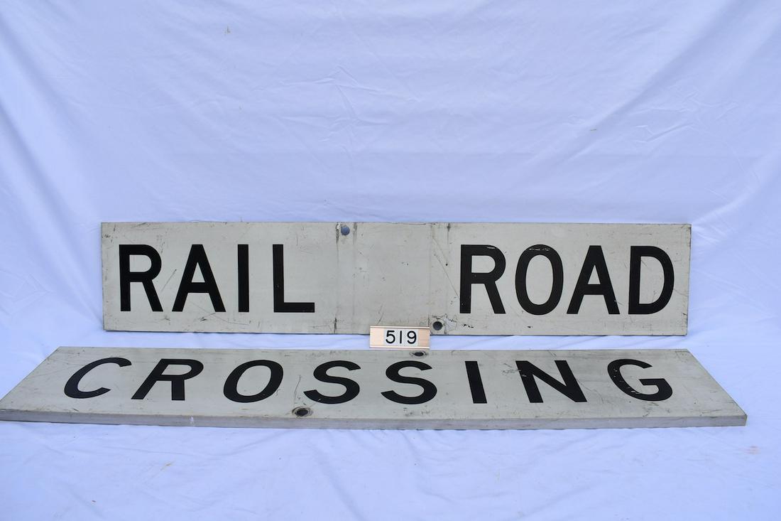 Railroad Crossing Sign (1 of 1)