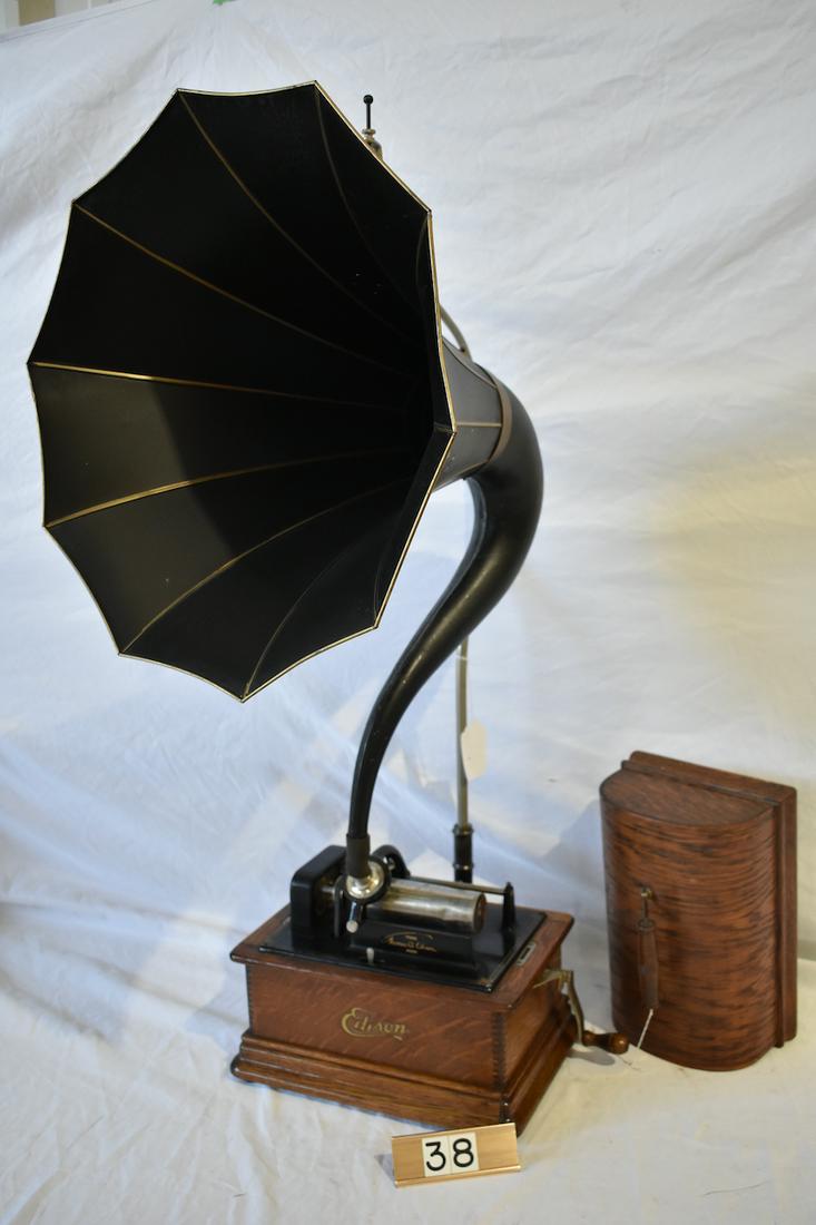 Edison Standard Cylinder Phonograph (1 of 1)