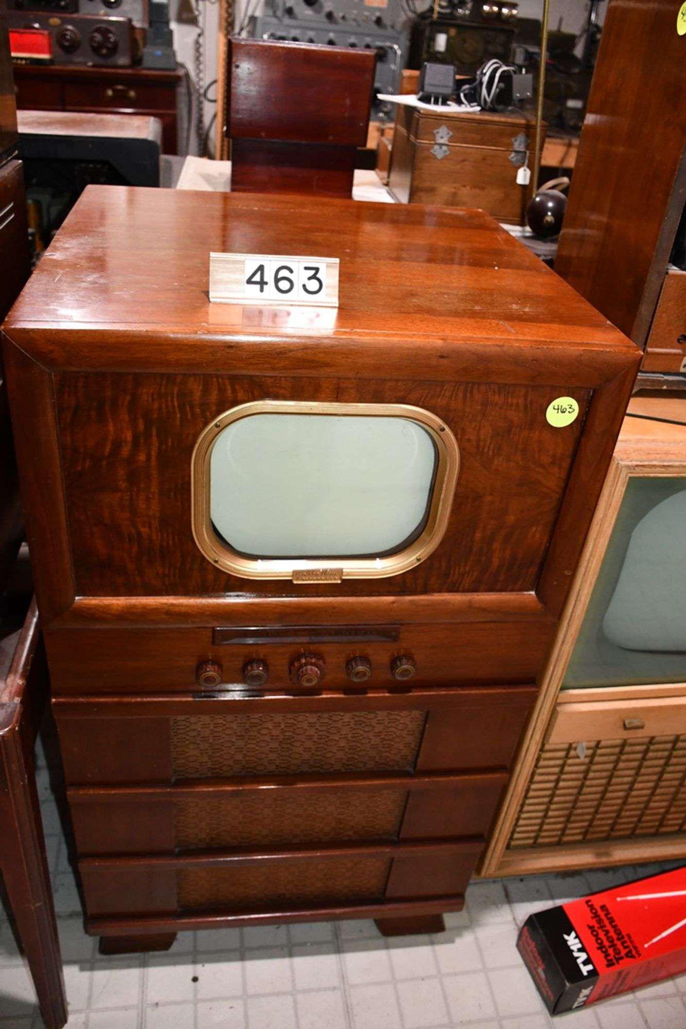 Motorola Radio Television: 10" screen. Floor model. 1948.