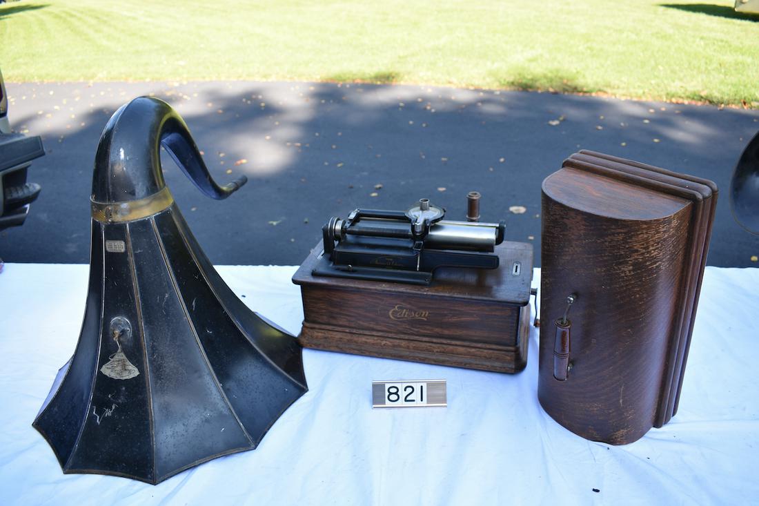 Edison Home Cylinder Phonograph (1 of 3)