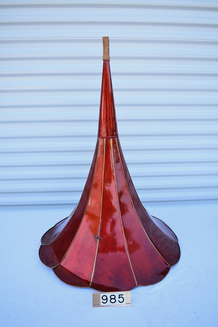 11-panel flowered horn (1 of 2)