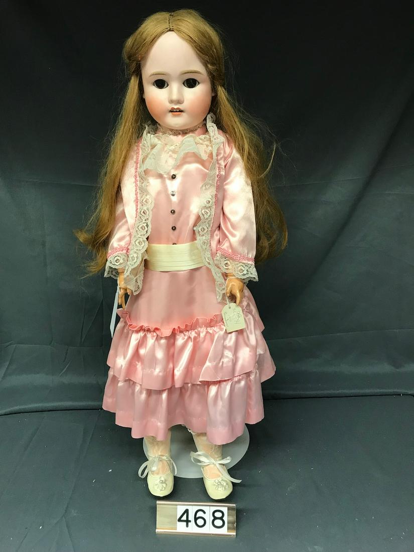 Schoenau & Hoffmeister Bisque Doll (1 of 2)