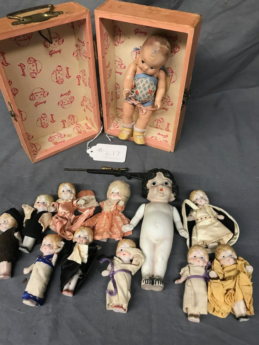 Ginny Doll & Trunk with 11 Miscellaneous Small Dolls (0617) on Jan 14