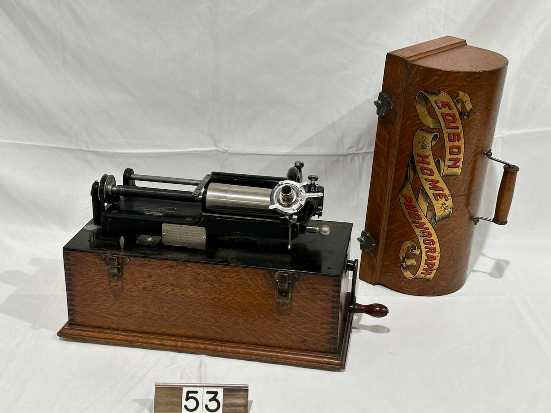 Edison Early Home "Red Banner" Cylinder Phonograph (1 of 4)