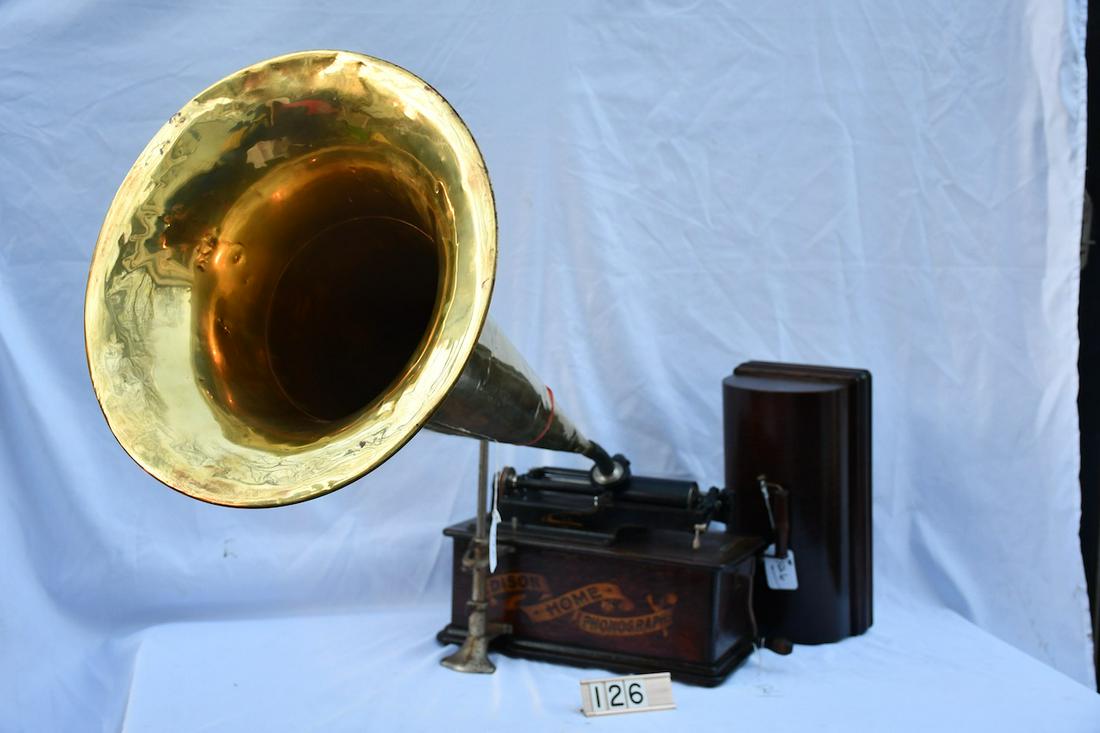 Edison Home Cylinder phonograph (1 of 2)
