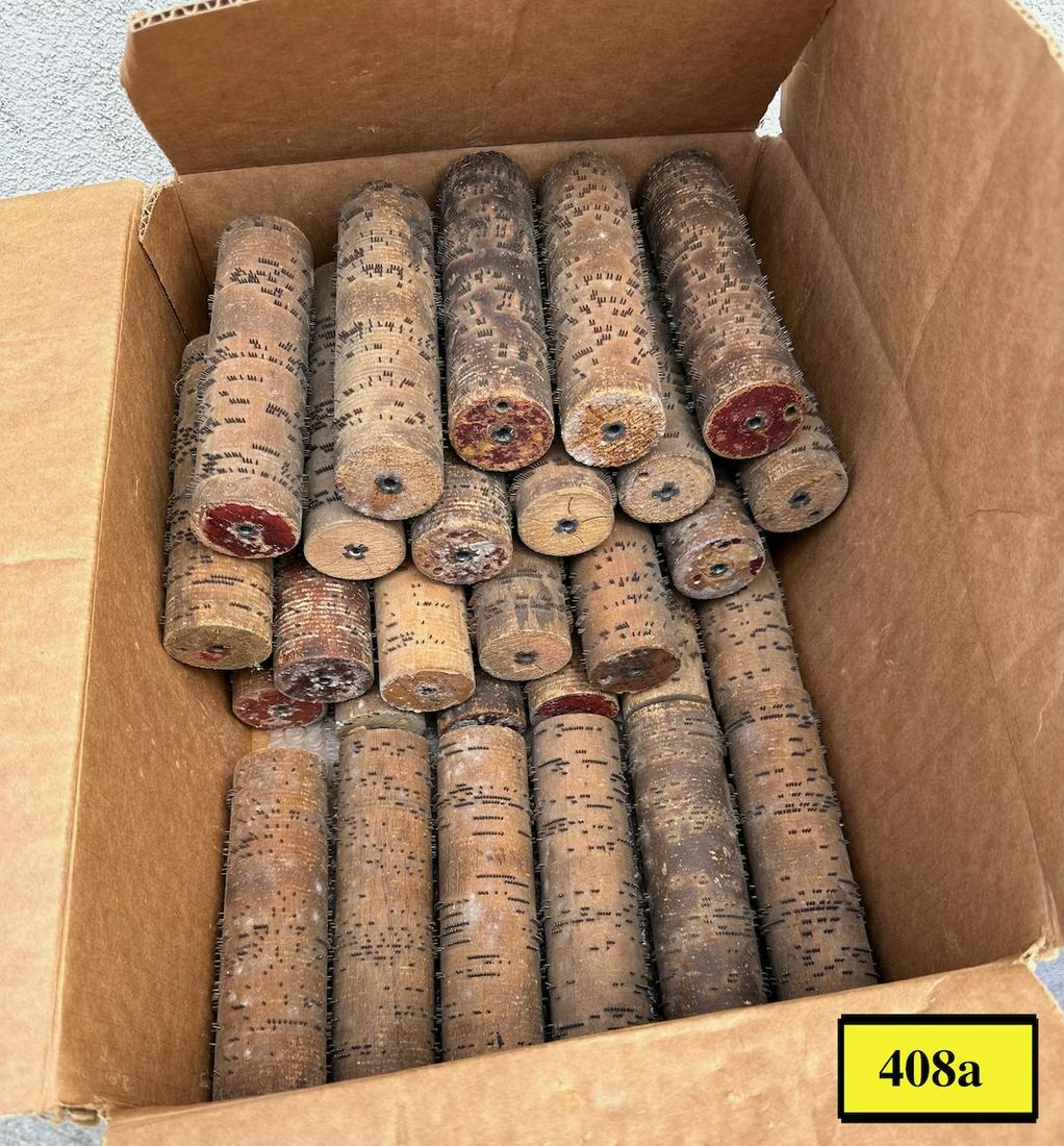 6-3/8 Wood Roller Organ Cobs: 40 Total