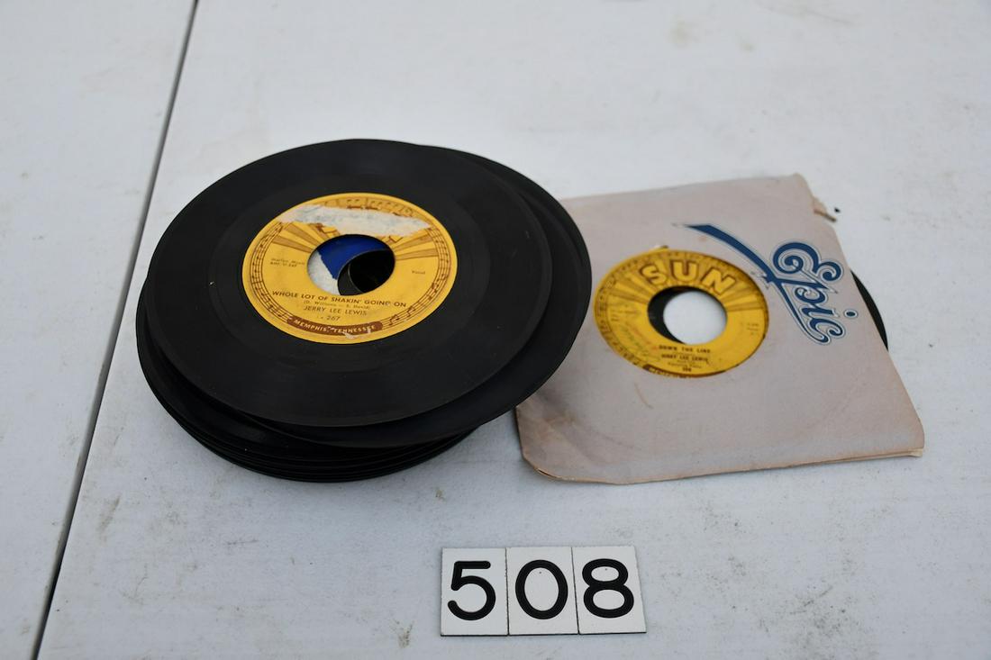 Group of Approx. 35 - 45 & 75 rpm records (1 of 2)