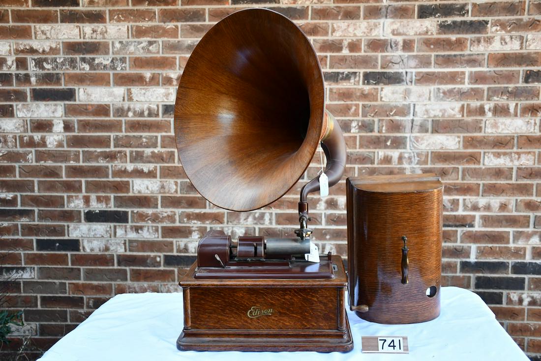 Edison Opera Cylinder Phonograph (1 of 4)