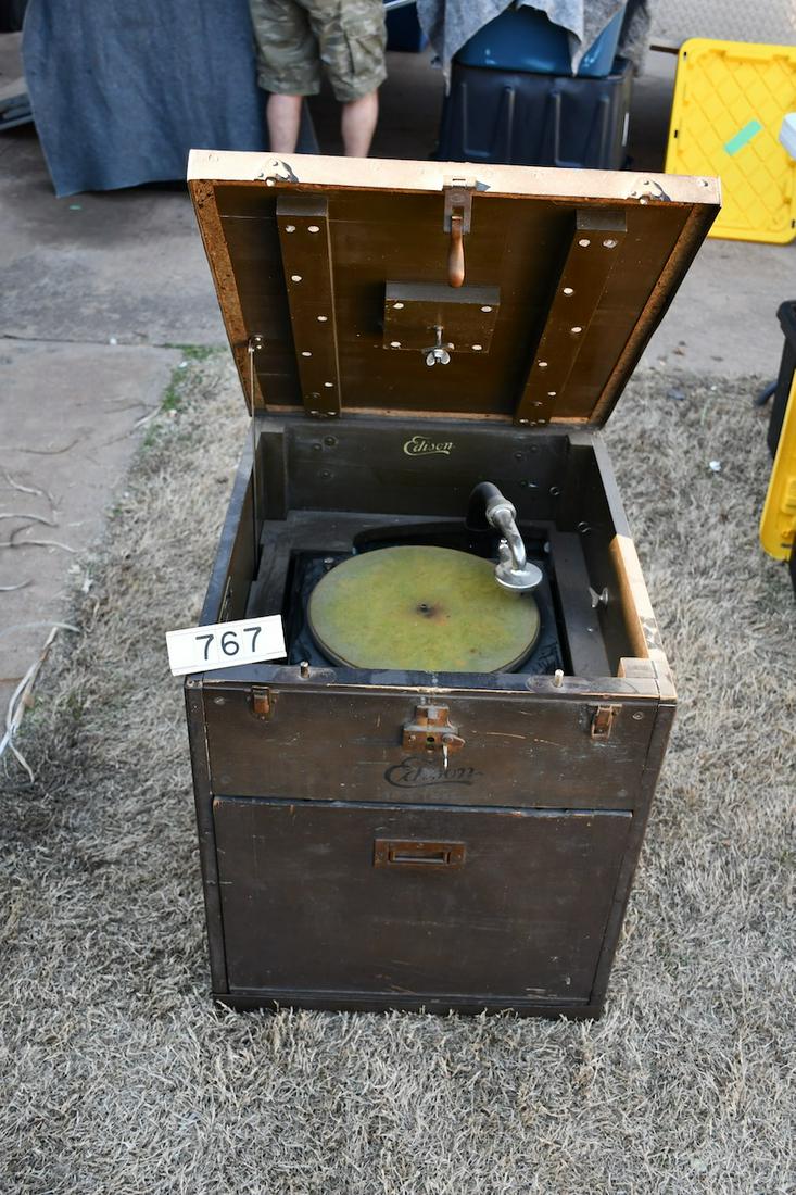 Edison Military Model Phonograph (1 of 3)