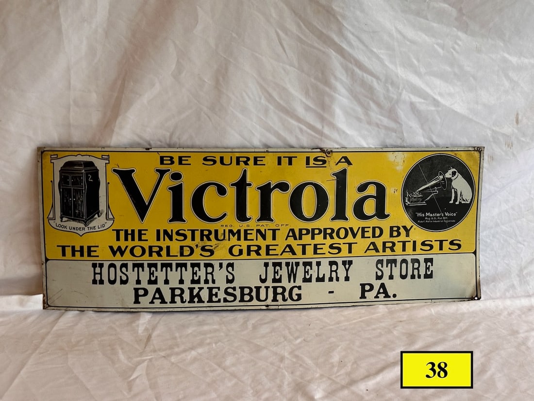 Victrola Embossed Tin Dealer Sign (1 of 2)