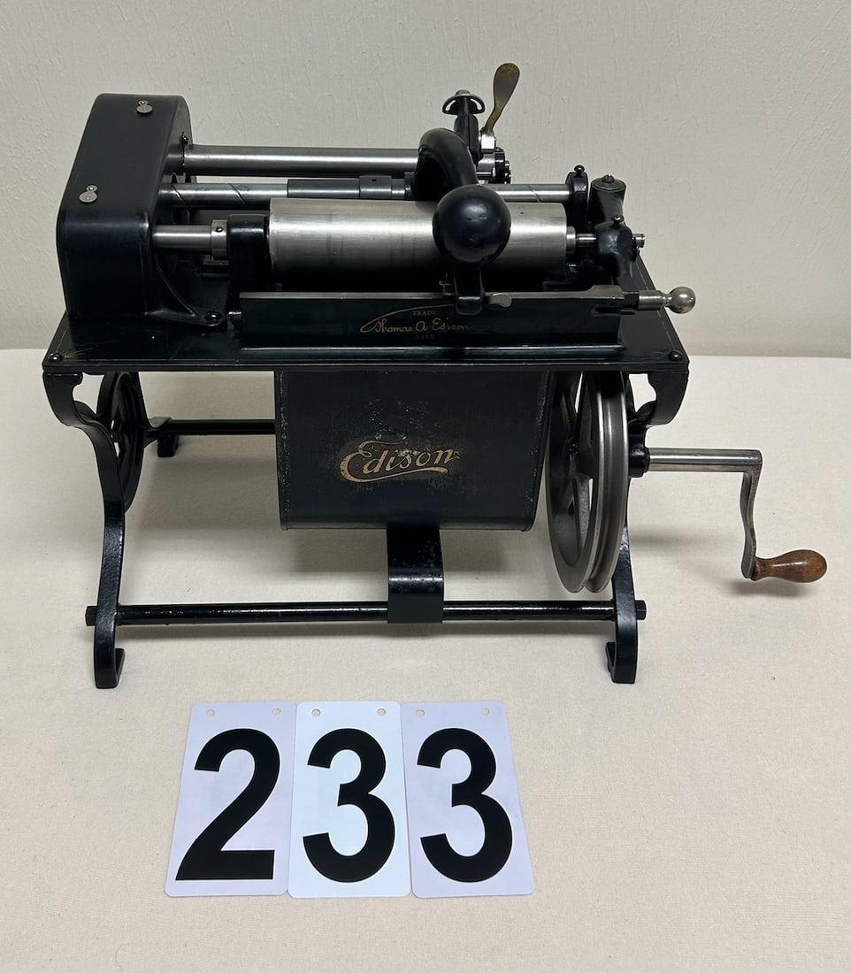 Edison Cast Iron Universal Shaver (1 of 4)