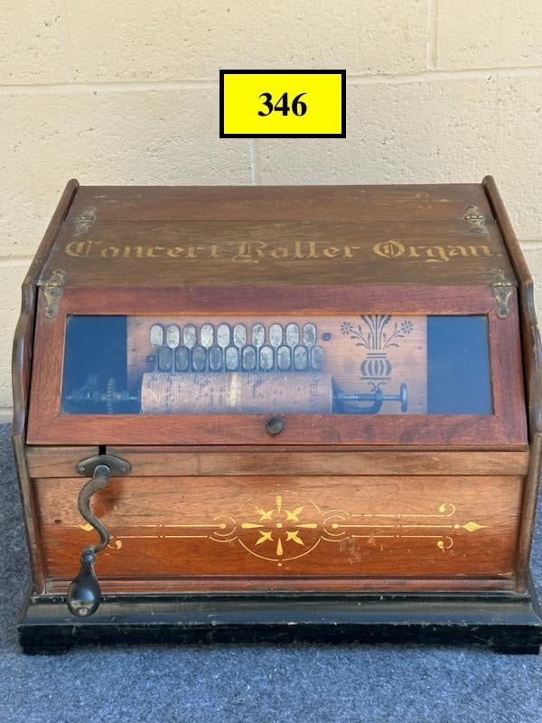 Concert Roller Organ (1 of 4)