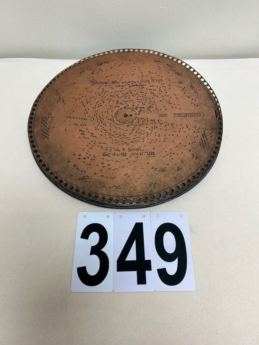 10- Regina 15-1/2" Music Discs: One lot