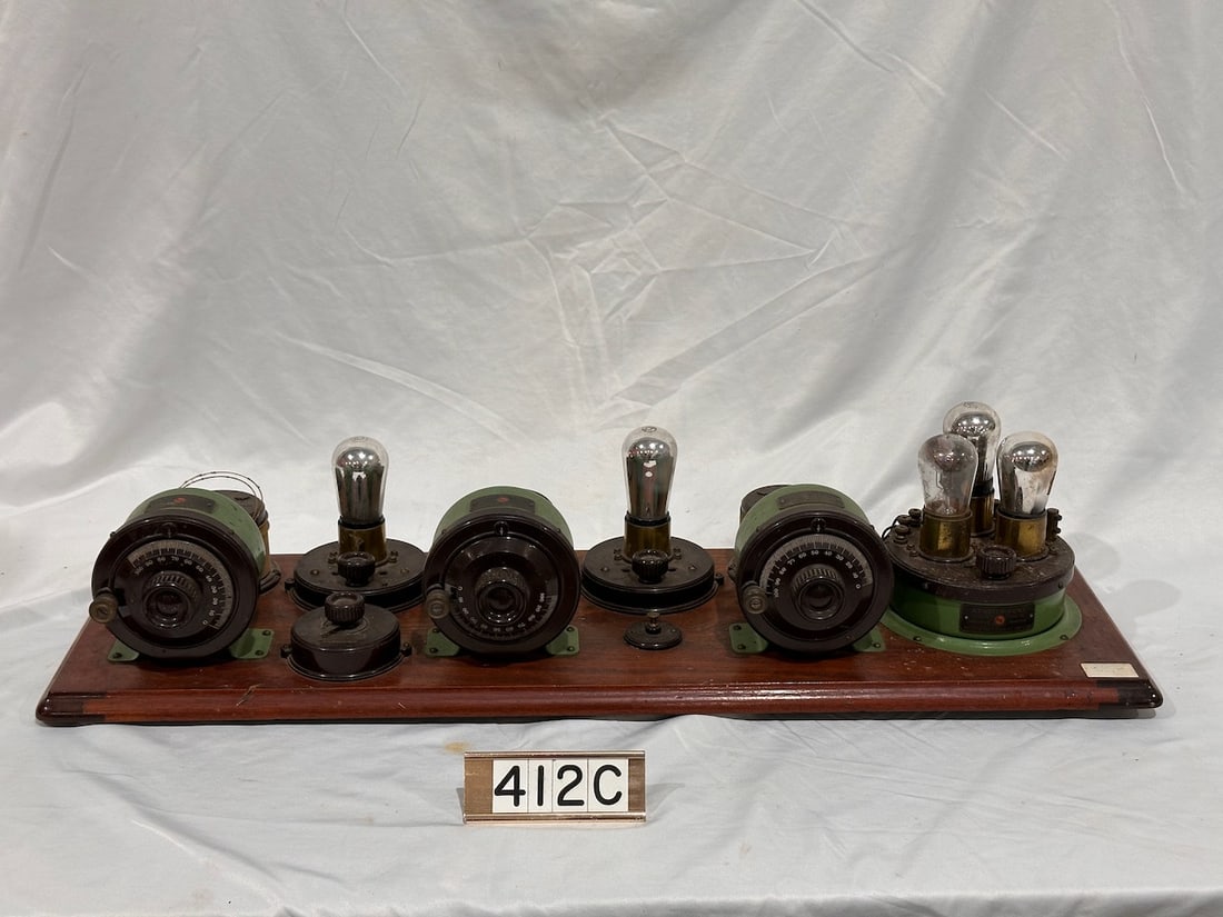 Atwater Kent 10a Breadboard (1 of 8)