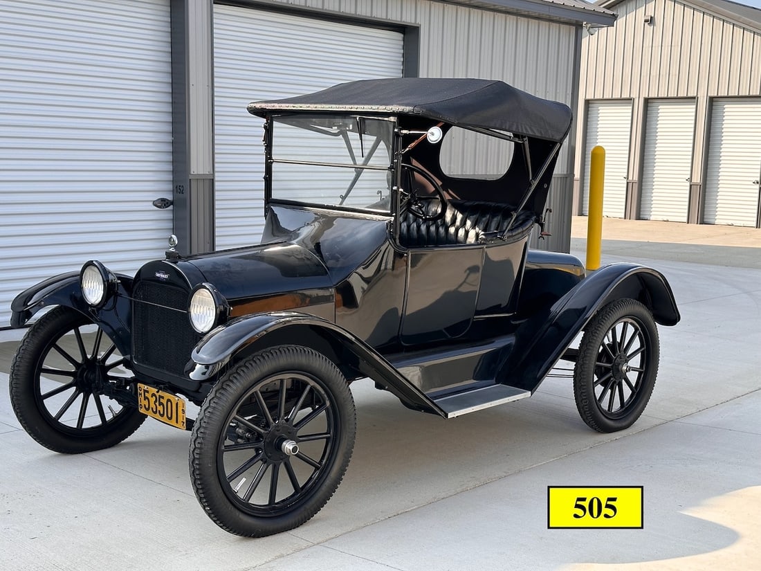 1917 Chevrolet Four-Ninety Roadster (Turtle Deck) (1 of 20)