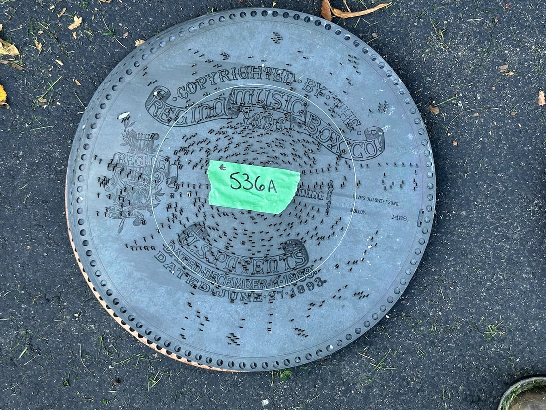 12- 15-1/2" Regina Music Disc: One lot