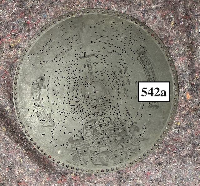 11 - Regina 15-1/2" Music Discs: One lot