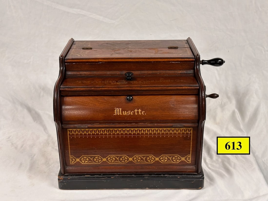 Musette Paper Roll Organ (1 of 4)