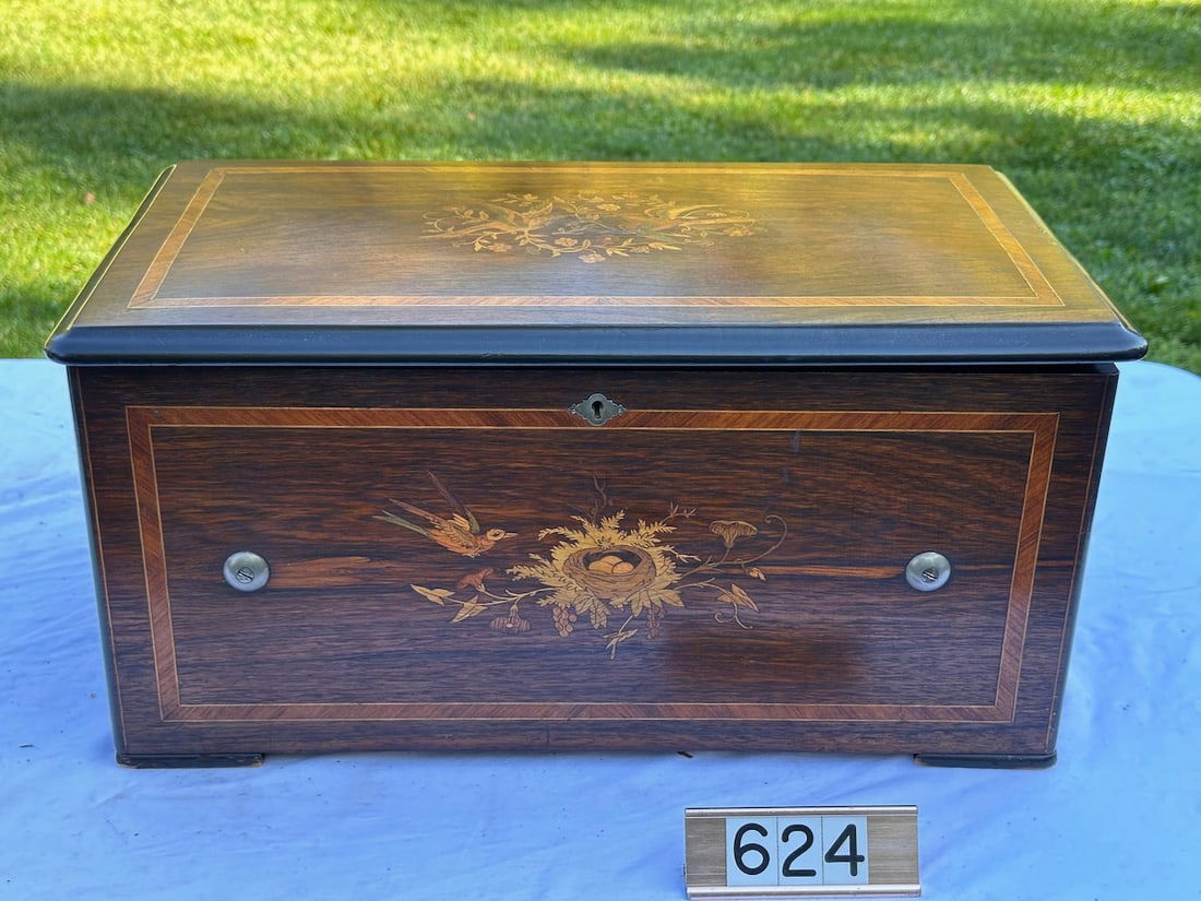 Swiss Cylinder Music Box (1 of 9)